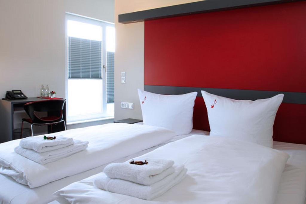 Hotel Vielharmonie Jena Room photo